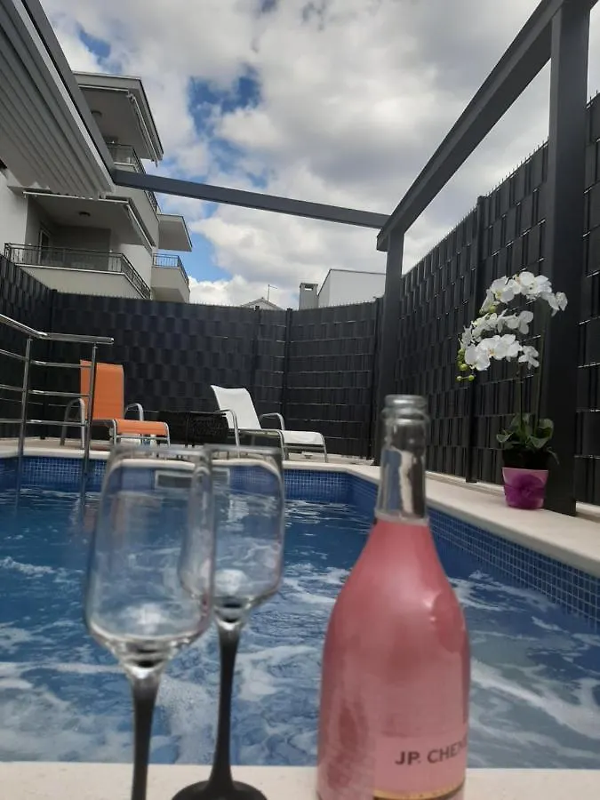 A2 - Tg Apartment Trogir 0*,