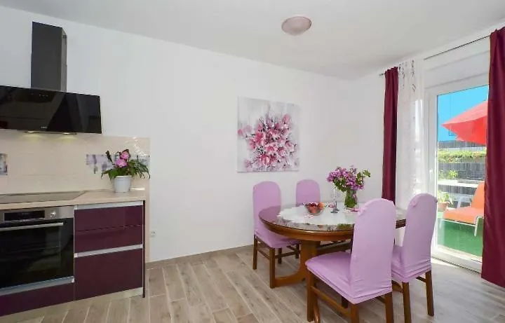 A2 - Tg Apartment Trogir